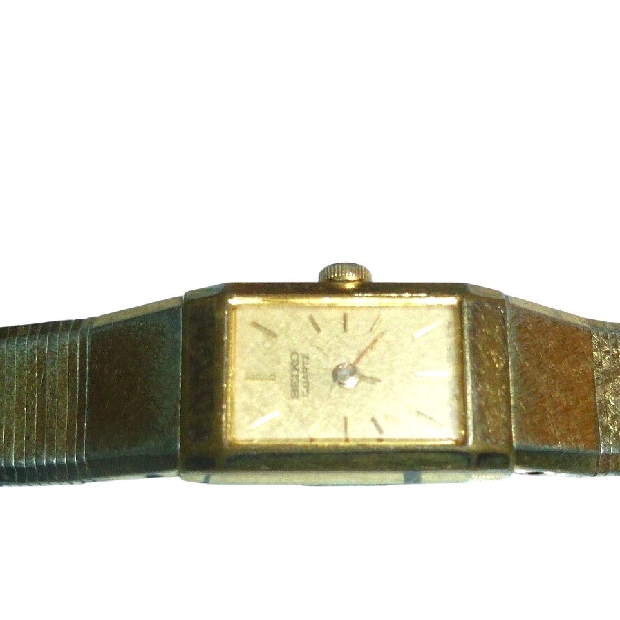 Vintage Seiko Quartz Womens Watch Gold Tone Rectangle 2e205029 Textured Band